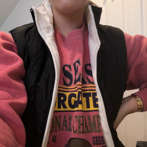 Reversible Vest - Picture 3 of 4